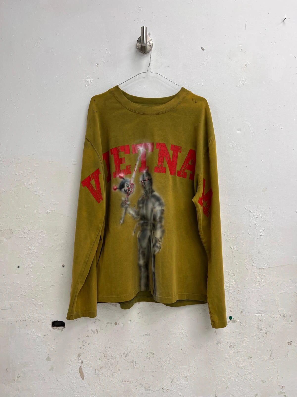 Kevin_Mejia_Vietnam_Longsleeve_T-Shirt knight airbrush art